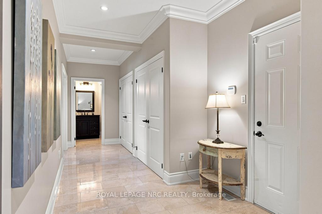 Photo 16 of 6399 Pinestone Road, Niagara Falls, Stamford — HOMEH