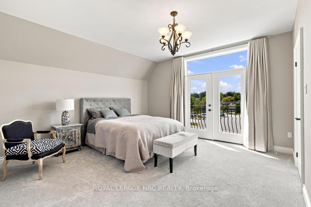 Photo 32 of 6399 Pinestone Road, Niagara Falls, Stamford — HOMEH