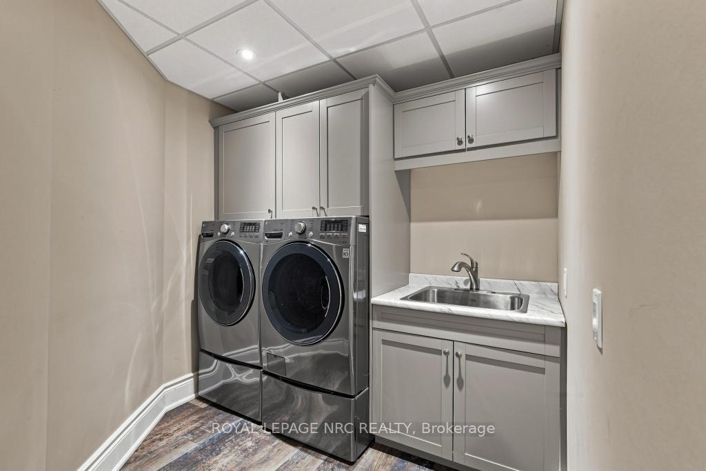 Photo 40 of 6399 Pinestone Road, Niagara Falls, Stamford — HOMEH