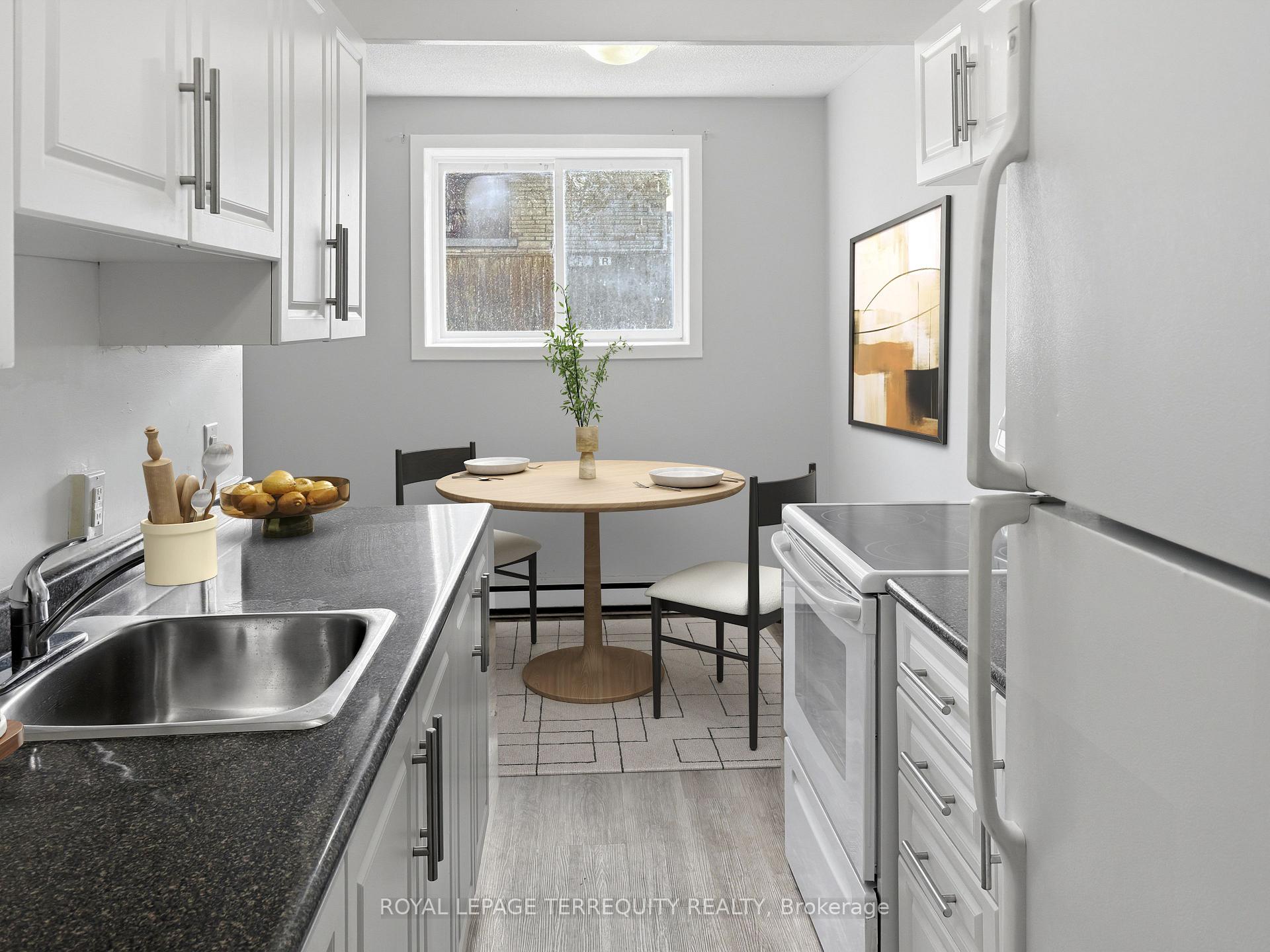Photo 7 of Unit 101, 200 Park Road N, Oshawa, McLaughlin — HOMEH