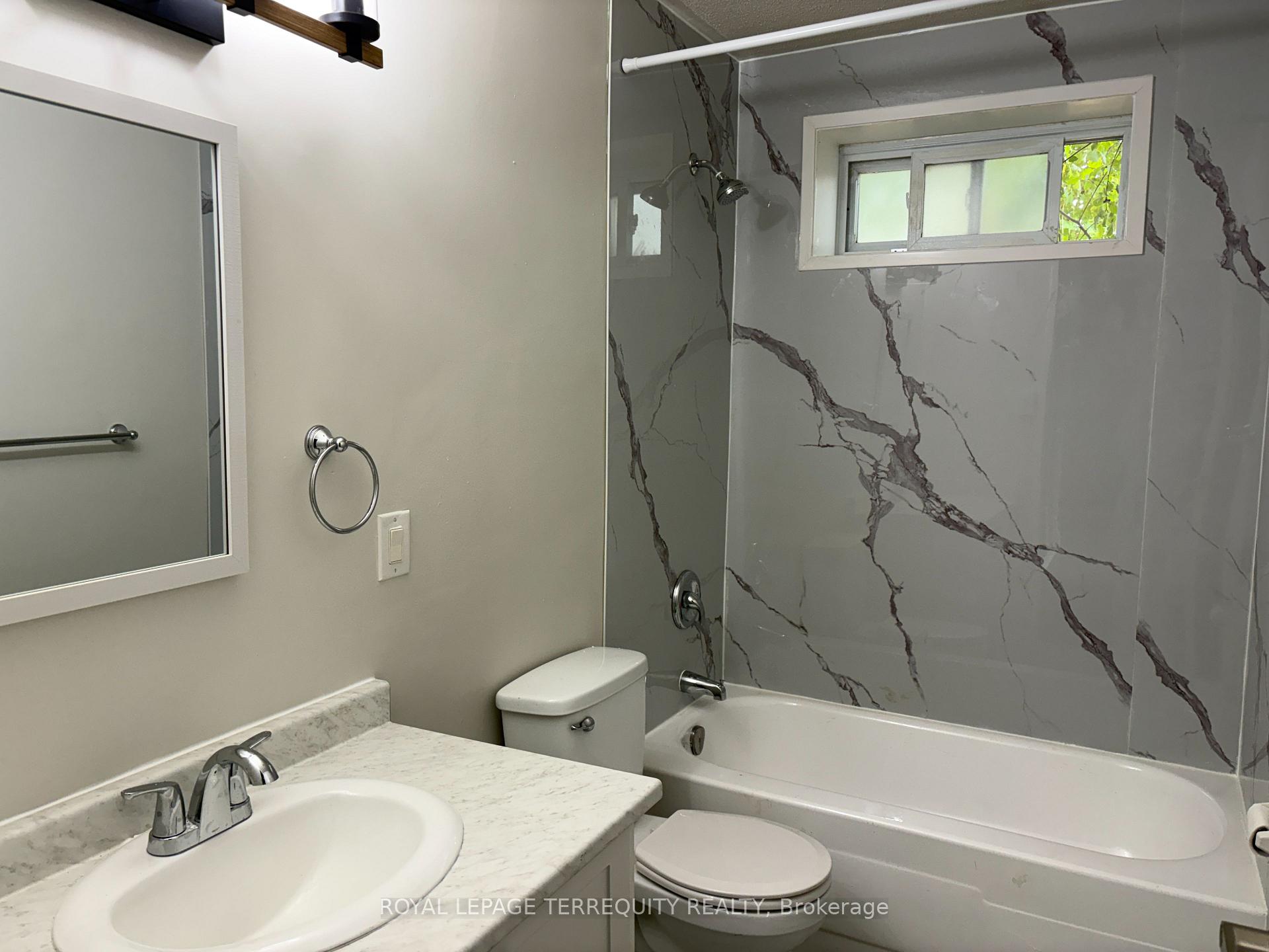 Photo 11 of Unit 101, 200 Park Road N, Oshawa, McLaughlin — HOMEH