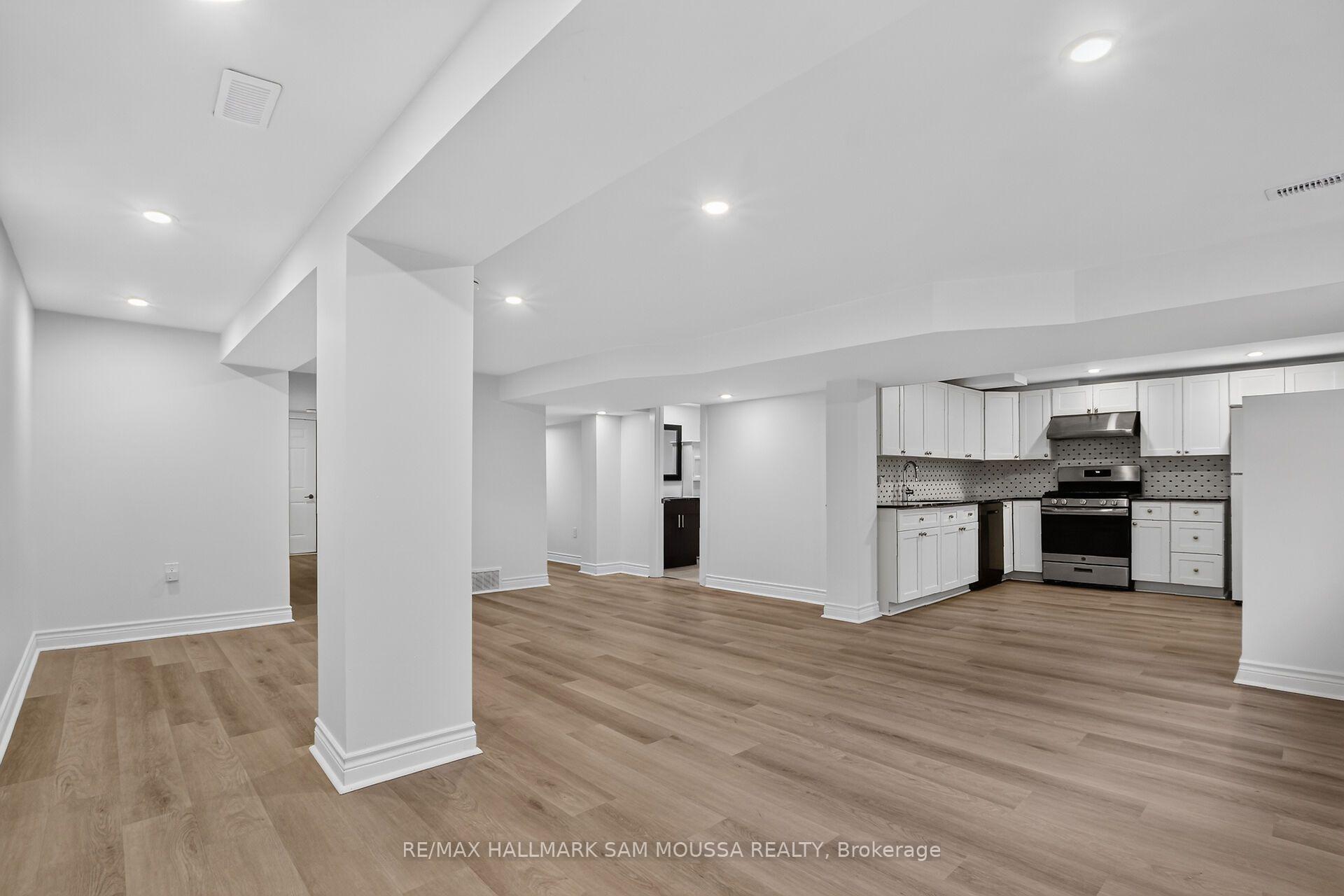 Photo 11 of 971B Blythdale Road, Ottawa, McKellar Heights/Glabar Park — HOMEH