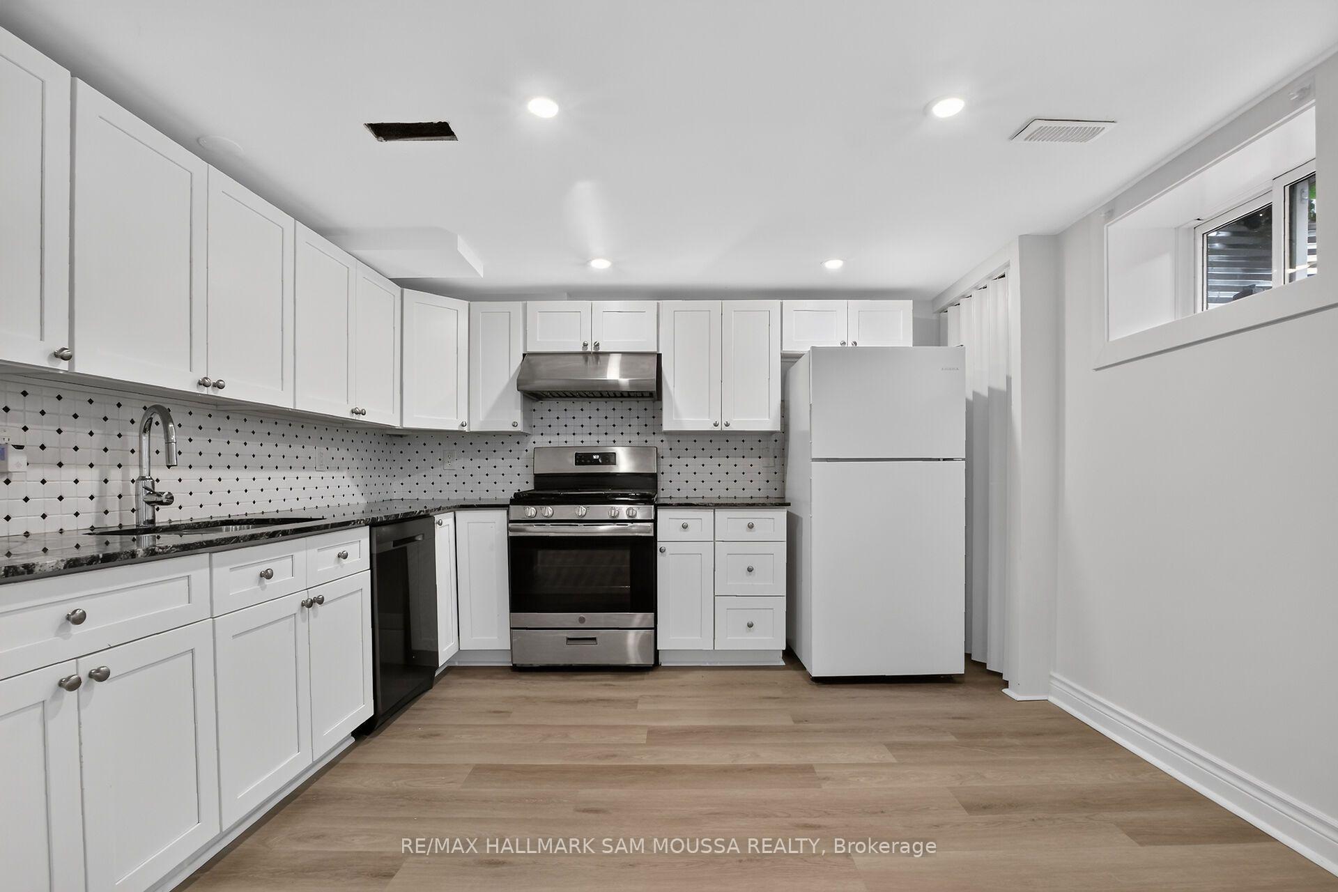 Photo 12 of 971B Blythdale Road, Ottawa, McKellar Heights/Glabar Park — HOMEH