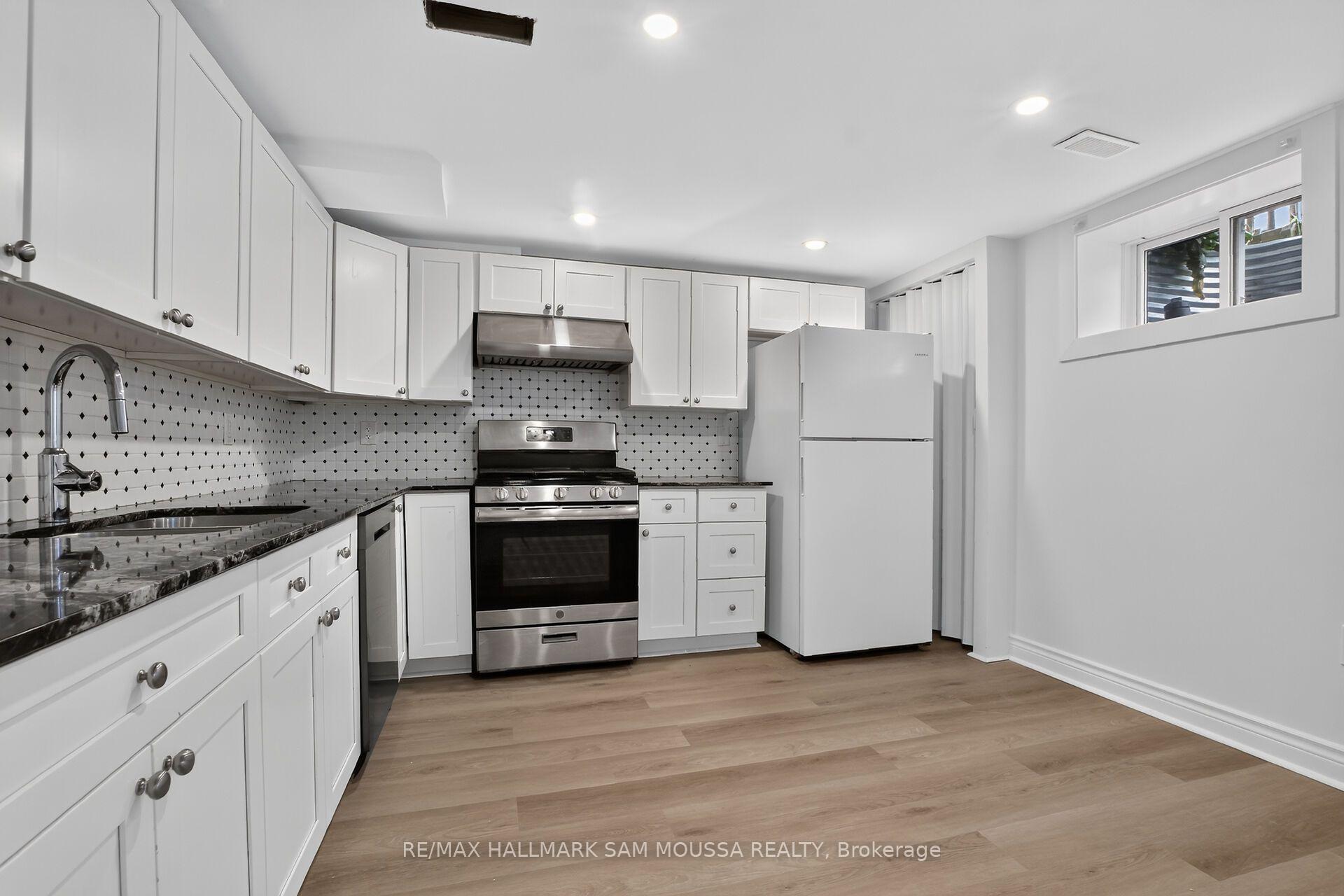 Photo 14 of 971B Blythdale Road, Ottawa, McKellar Heights/Glabar Park — HOMEH