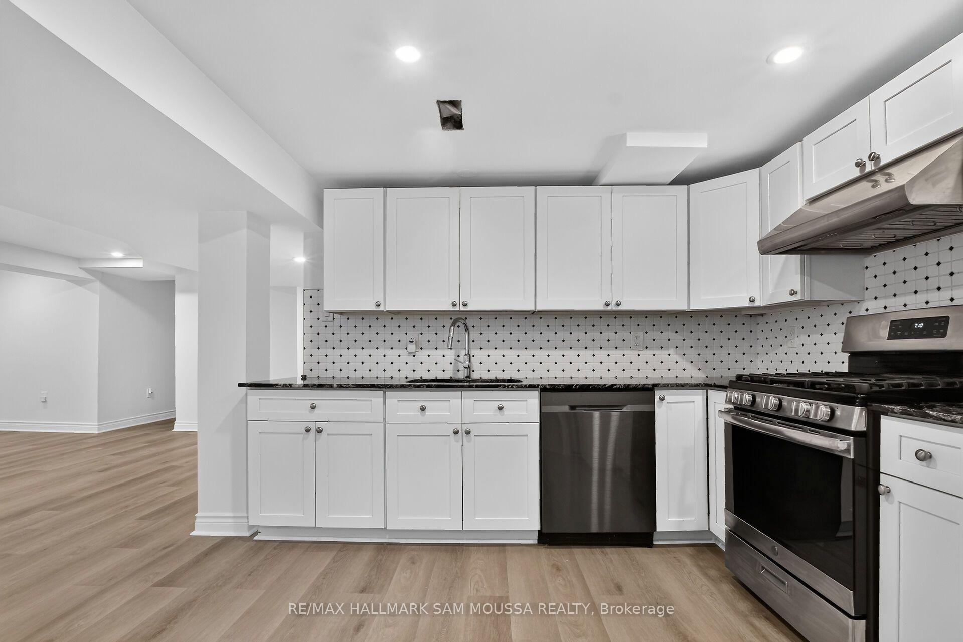 Photo 15 of 971B Blythdale Road, Ottawa, McKellar Heights/Glabar Park — HOMEH