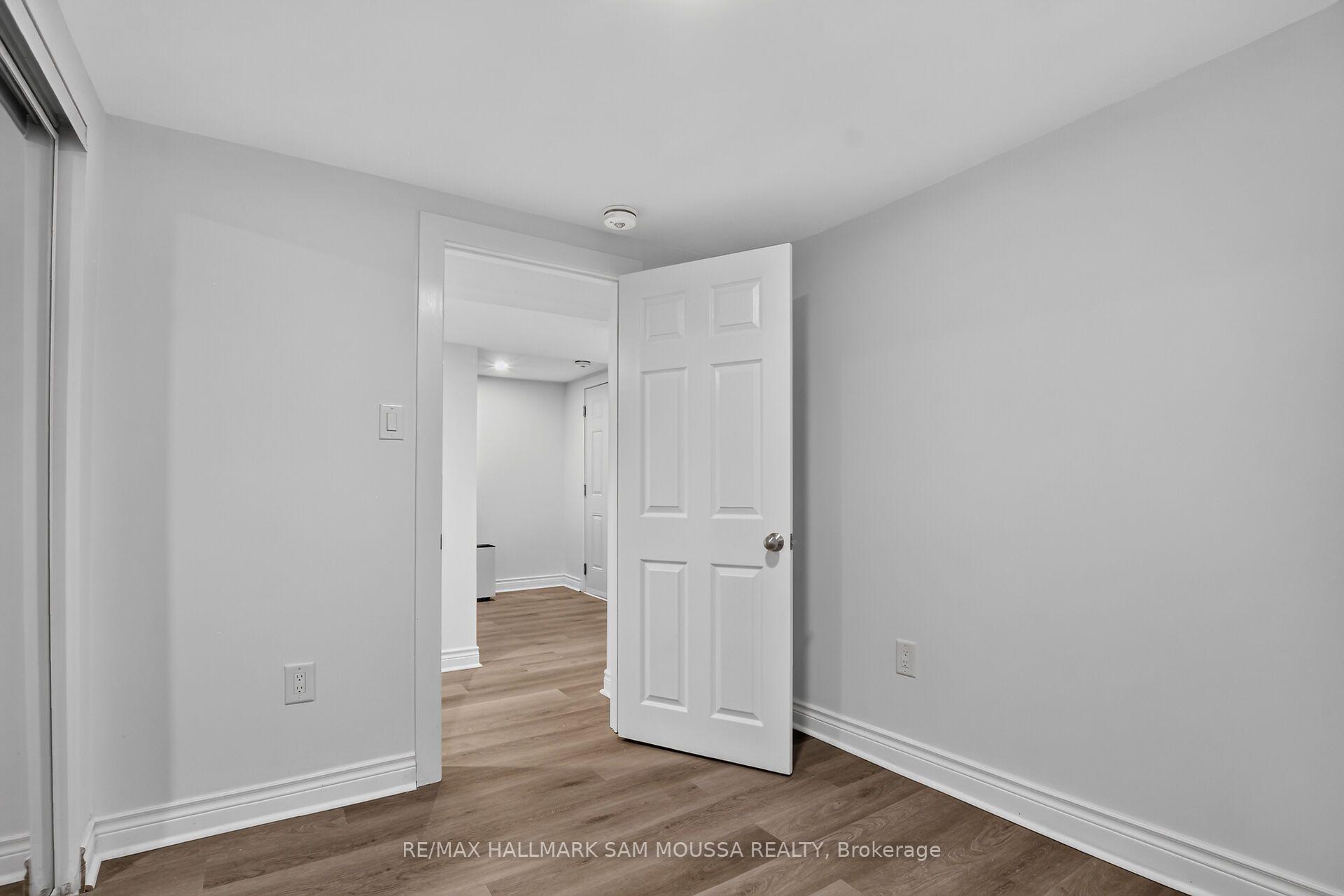 Photo 25 of 971B Blythdale Road, Ottawa, McKellar Heights/Glabar Park — HOMEH