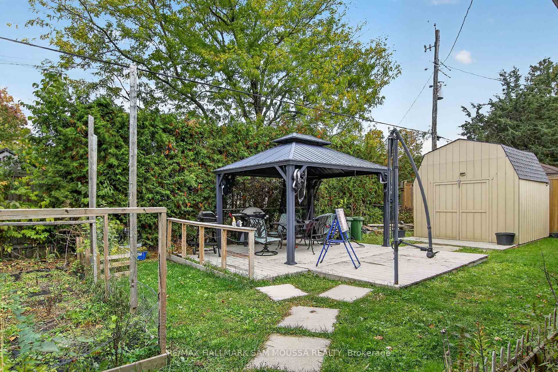 Photo 28 of 971B Blythdale Road, Ottawa, McKellar Heights/Glabar Park — HOMEH