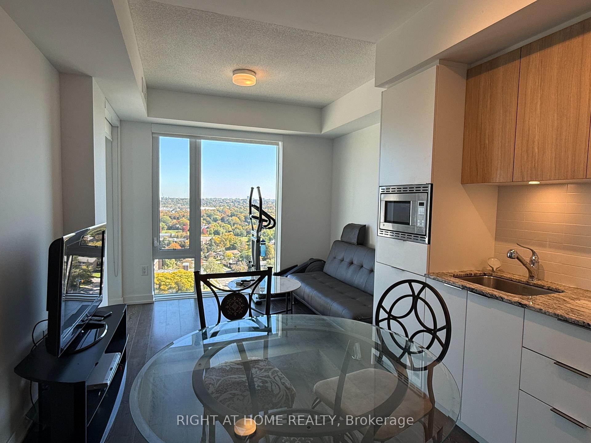 Photo 6 of 20 O'Neill Road, North York, Banbury-Don Mills — HOMEH