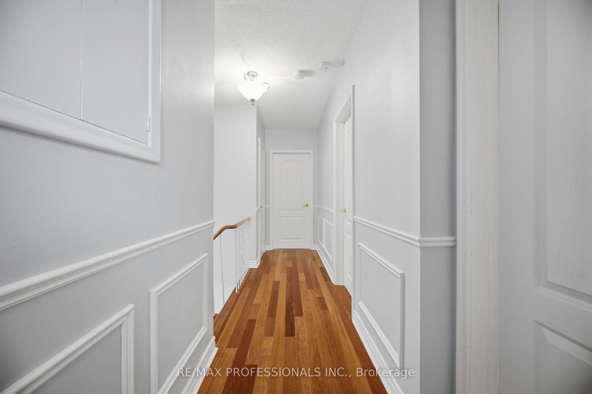 Photo 17 of 75 Sabrina Drive, Etobicoke, Willowridge-Martingrove-Richview — HOMEH