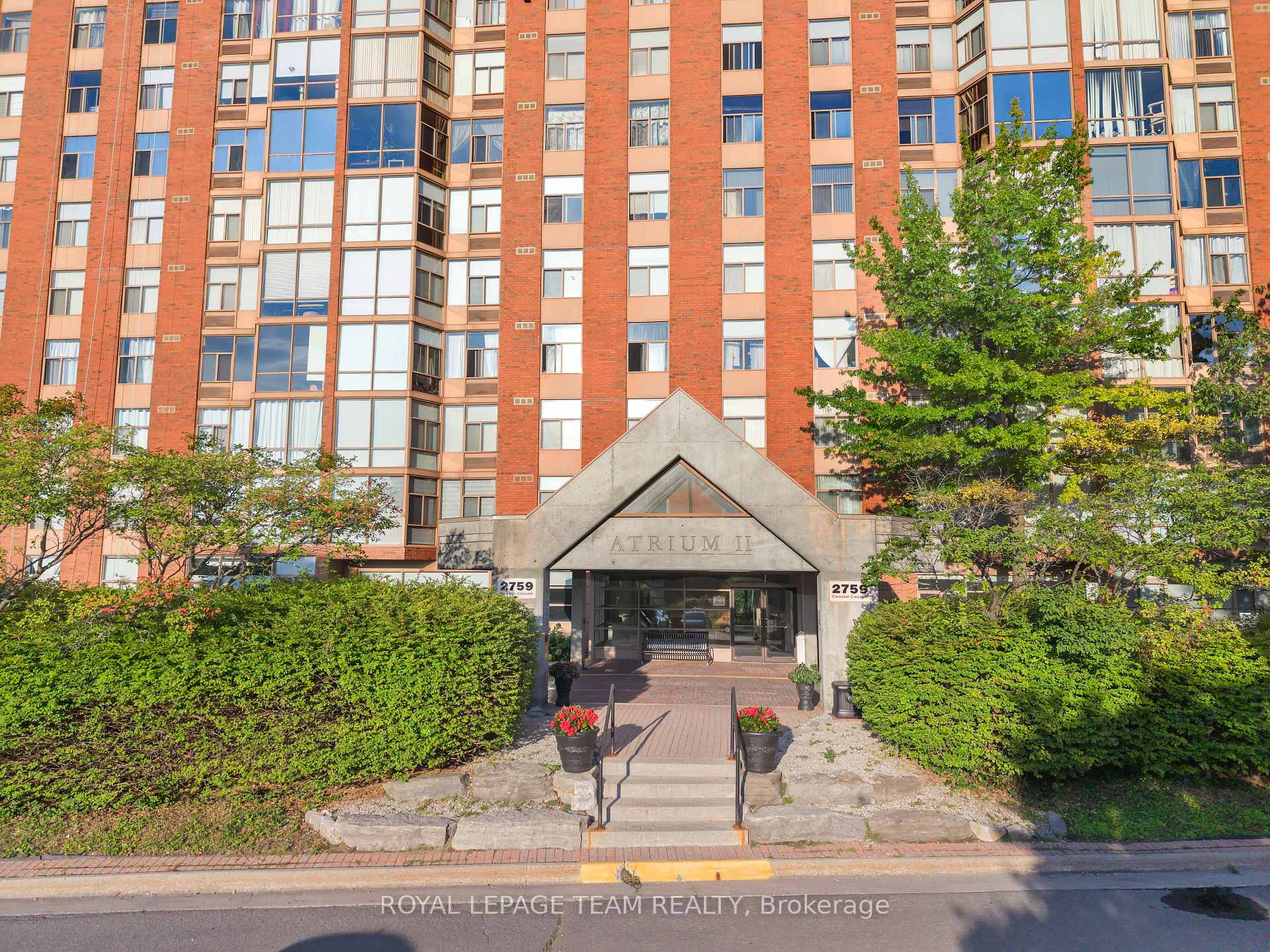 Photo 2 of Unit 909, 2759 Carousel Crescent, Ottawa, Emerald Woods/Sawmill Creek — HOMEH