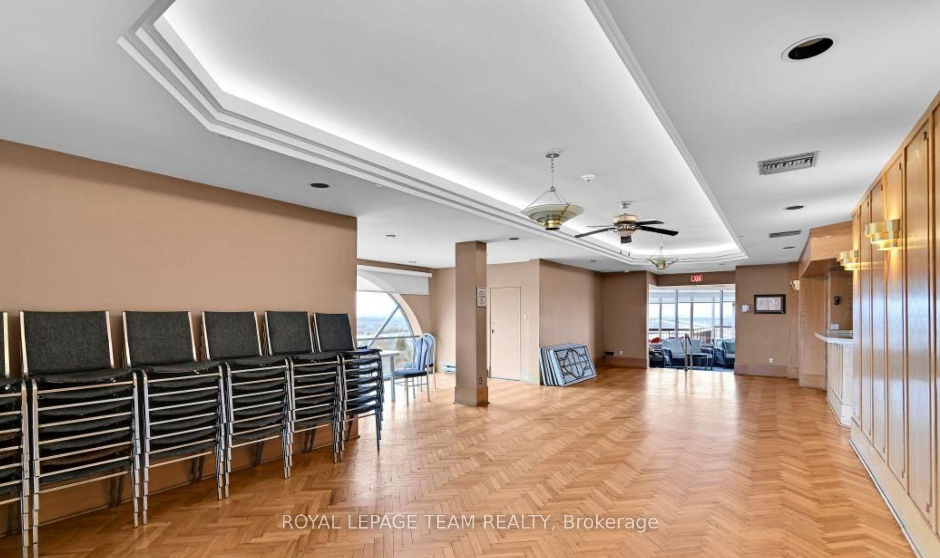 Photo 19 of Unit 909, 2759 Carousel Crescent, Ottawa, Emerald Woods/Sawmill Creek — HOMEH