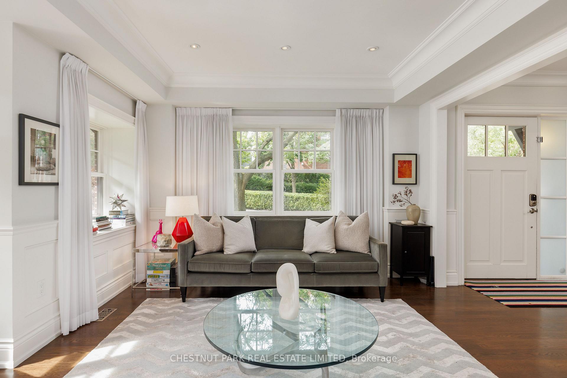 Photo 3 of 128 Manor Road E, Toronto, Mount Pleasant West — HOMEH