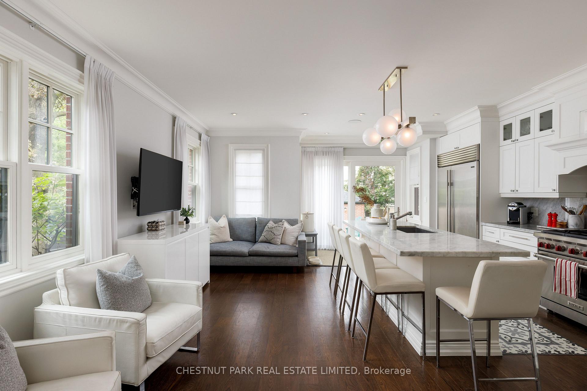 Photo 11 of 128 Manor Road E, Toronto, Mount Pleasant West — HOMEH