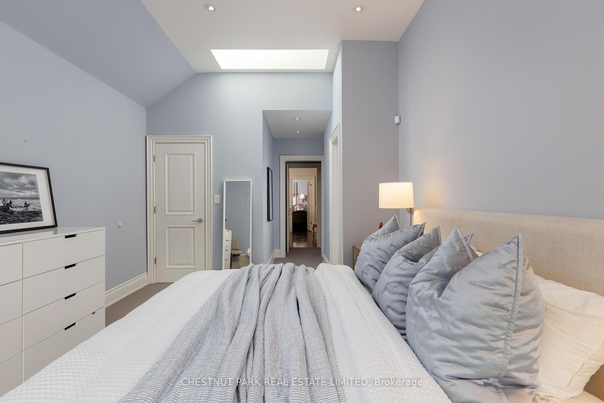Photo 28 of 128 Manor Road E, Toronto, Mount Pleasant West — HOMEH