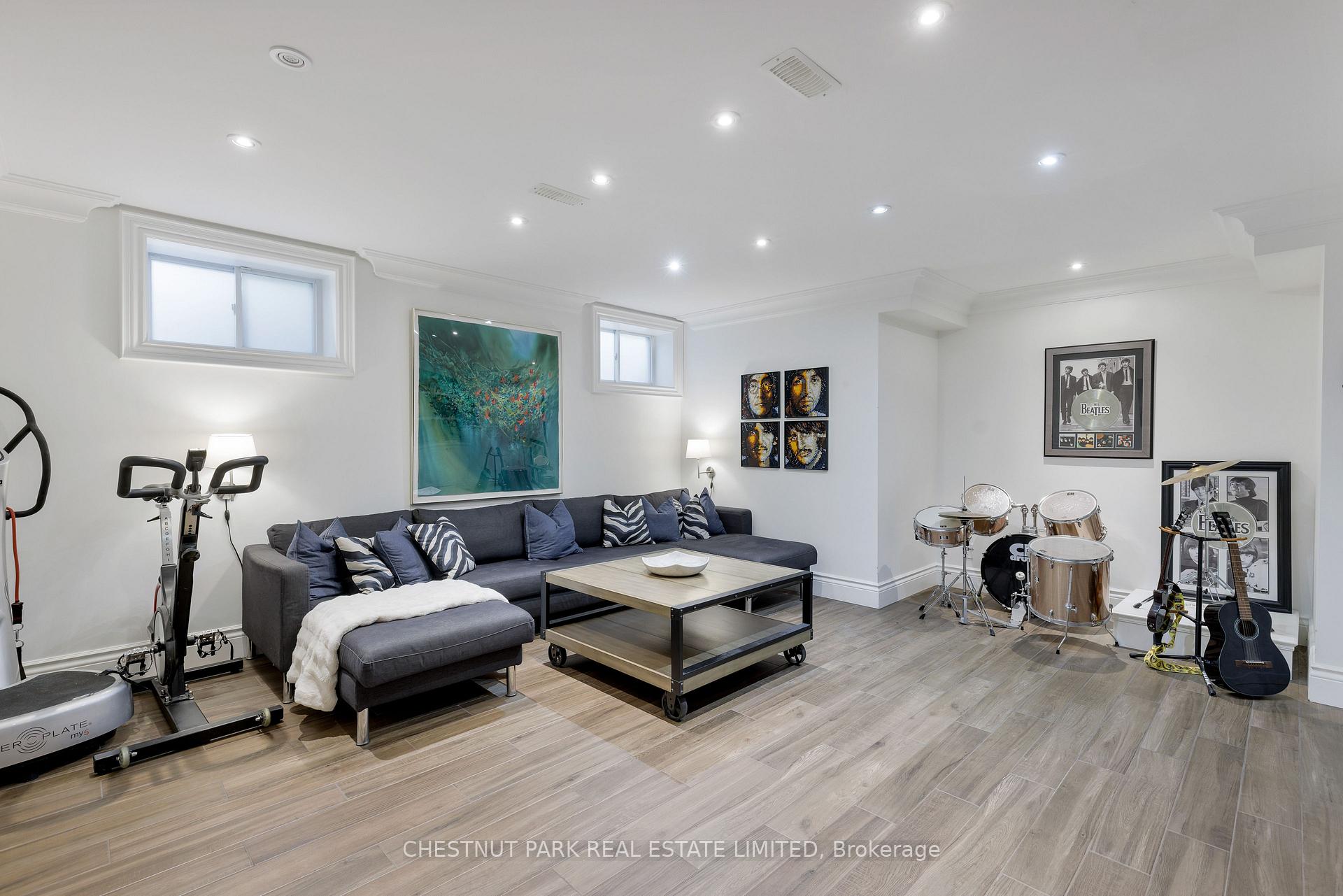 Photo 39 of 128 Manor Road E, Toronto, Mount Pleasant West — HOMEH