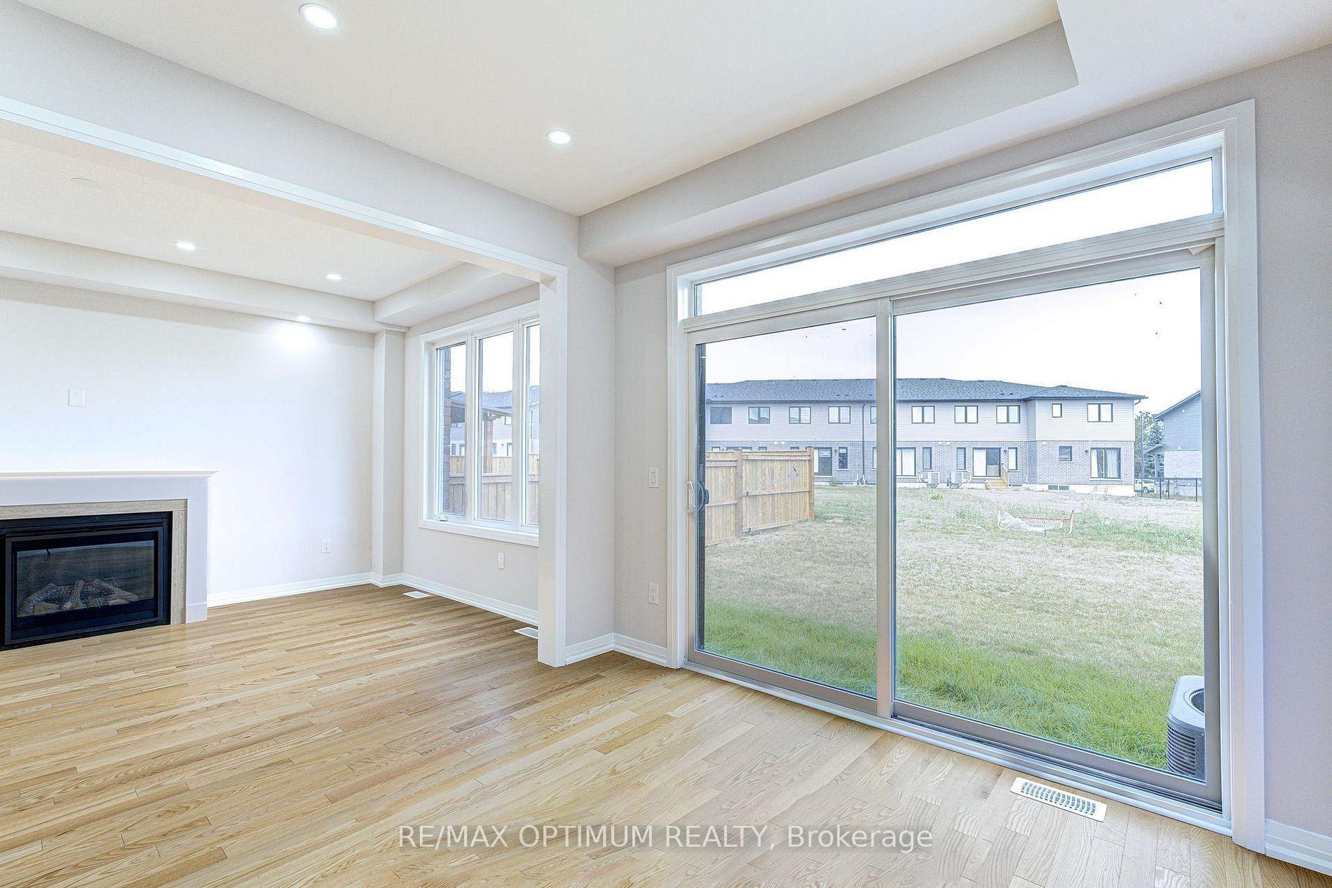 Photo 10 of 72 Blacklock Street, Cambridge, Westview — HOMEH
