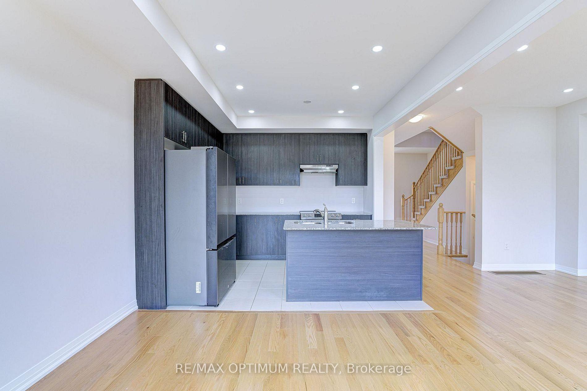 Photo 12 of 72 Blacklock Street, Cambridge, Westview — HOMEH