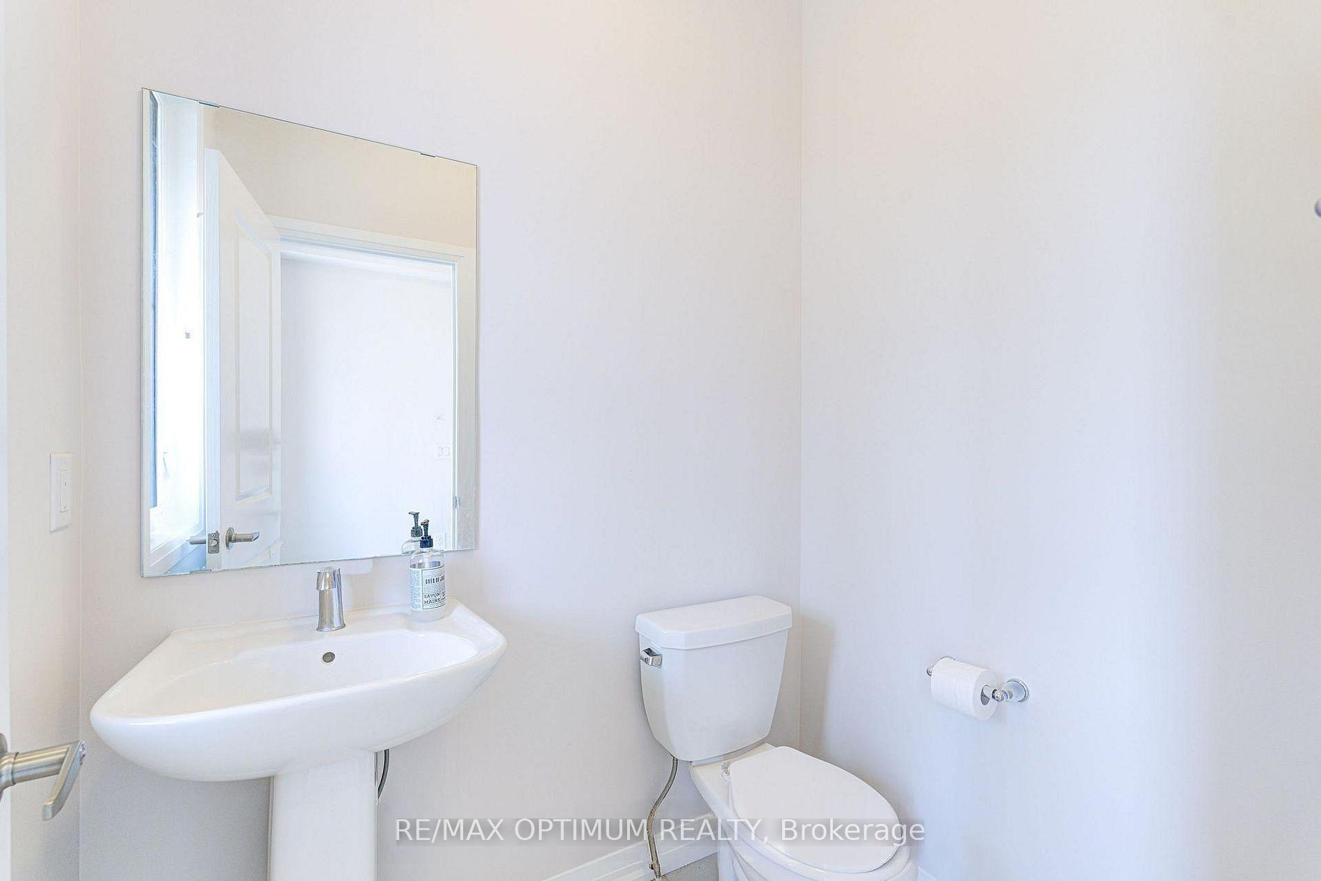 Photo 17 of 72 Blacklock Street, Cambridge, Westview — HOMEH