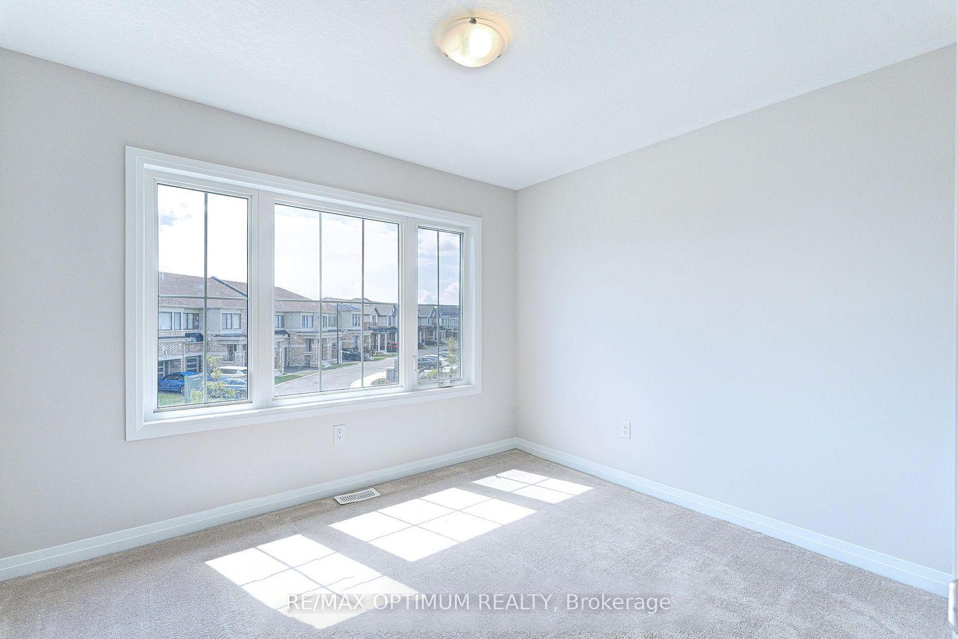 Photo 23 of 72 Blacklock Street, Cambridge, Westview — HOMEH