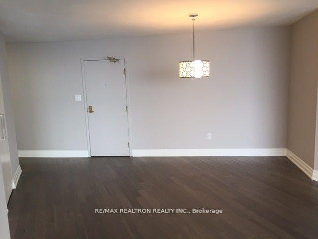 Photo 4 of Unit 3104, 270 Queens Quay W, Toronto, Waterfront Communities — HOMEH