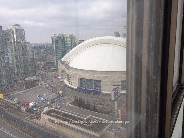 Photo 9 of Unit 3104, 270 Queens Quay W, Toronto, Waterfront Communities — HOMEH