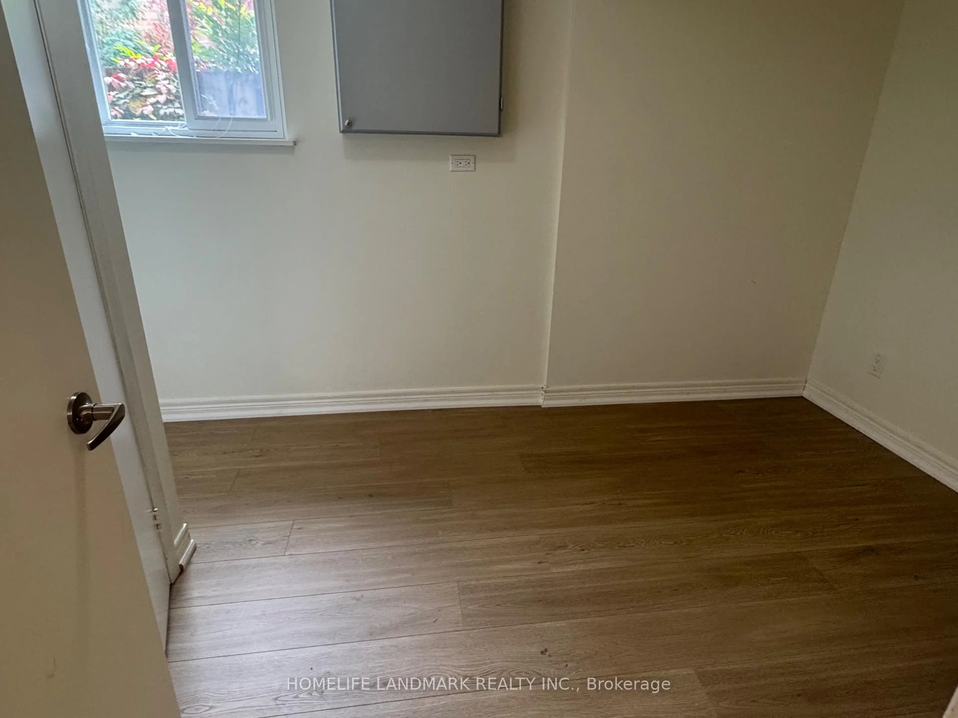 Photo 13 of Unit lower level, 91 Cameron Avenue, North York, Lansing-Westgate — HOMEH