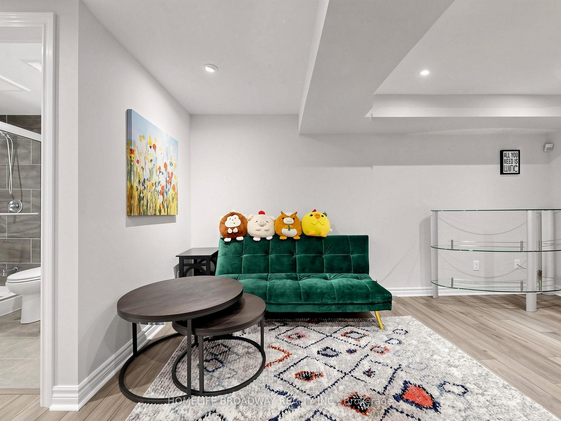 Photo 40 of 9 Earnshaw Drive, Markham, Victoria Square — HOMEH