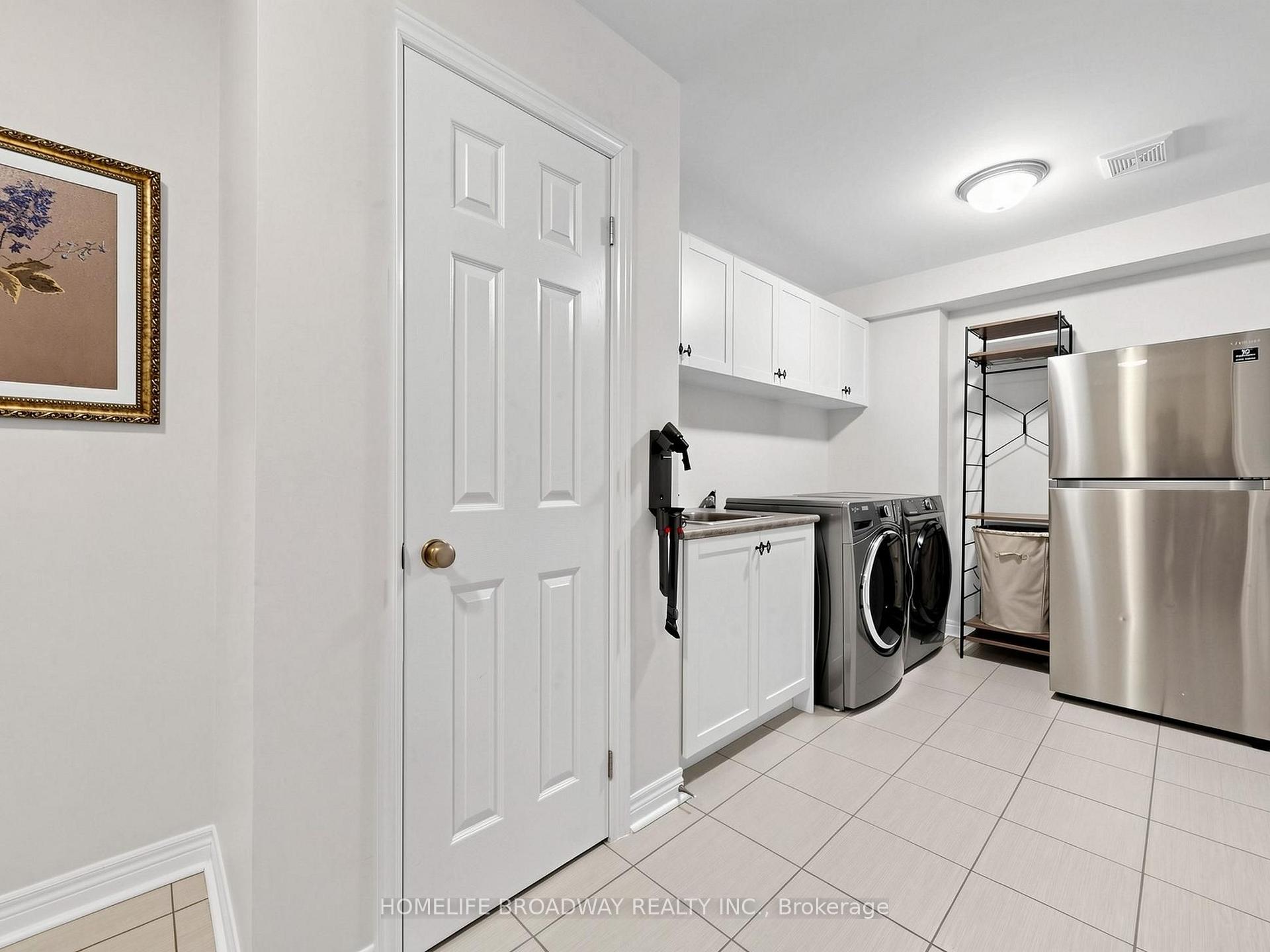 Photo 44 of 9 Earnshaw Drive, Markham, Victoria Square — HOMEH