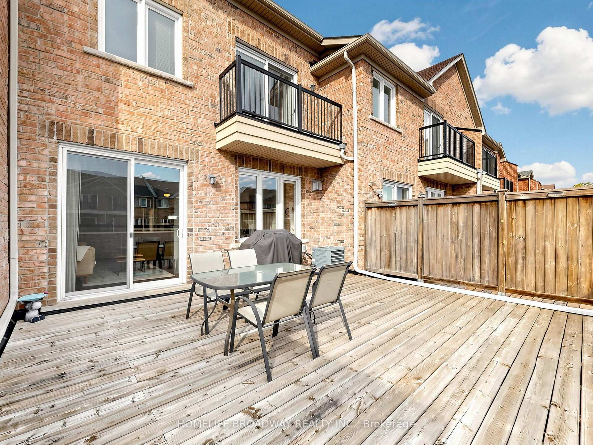 Photo 47 of 9 Earnshaw Drive, Markham, Victoria Square — HOMEH