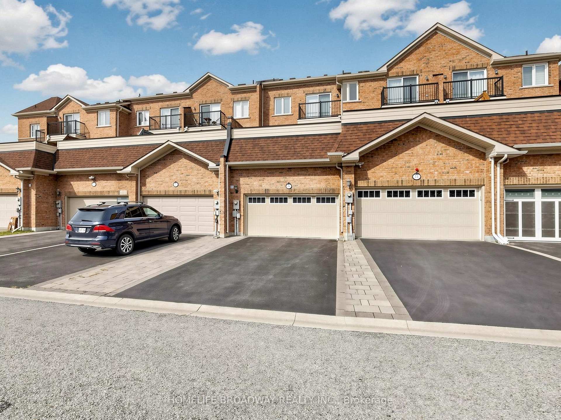 Photo 49 of 9 Earnshaw Drive, Markham, Victoria Square — HOMEH