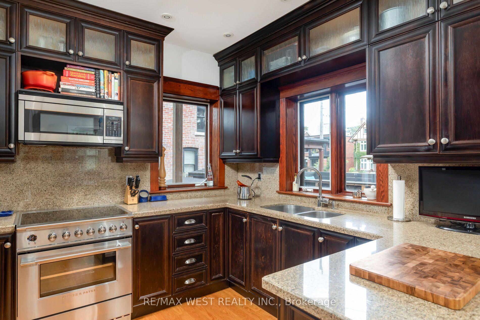 Photo 17 of 81 Chelsea Avenue, Toronto, High Park North — HOMEH