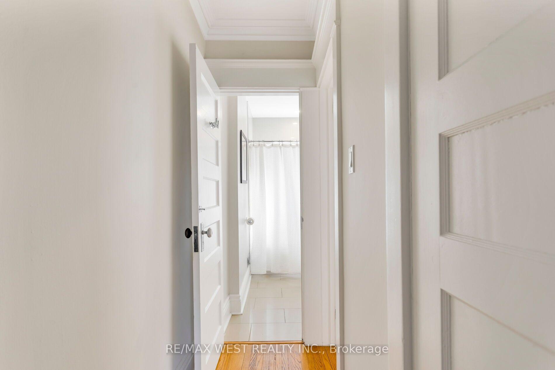 Photo 29 of 81 Chelsea Avenue, Toronto, High Park North — HOMEH