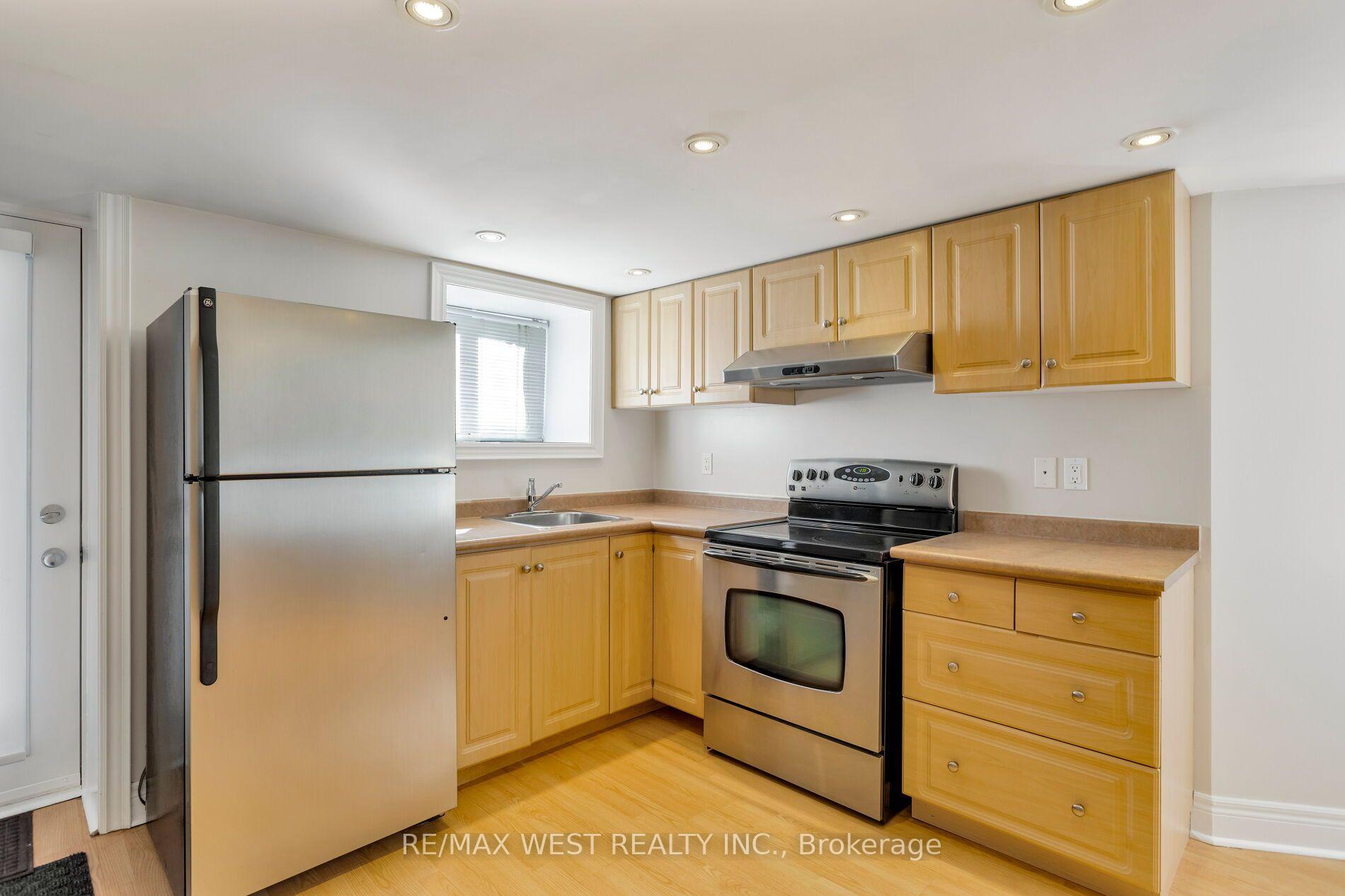Photo 38 of 81 Chelsea Avenue, Toronto, High Park North — HOMEH