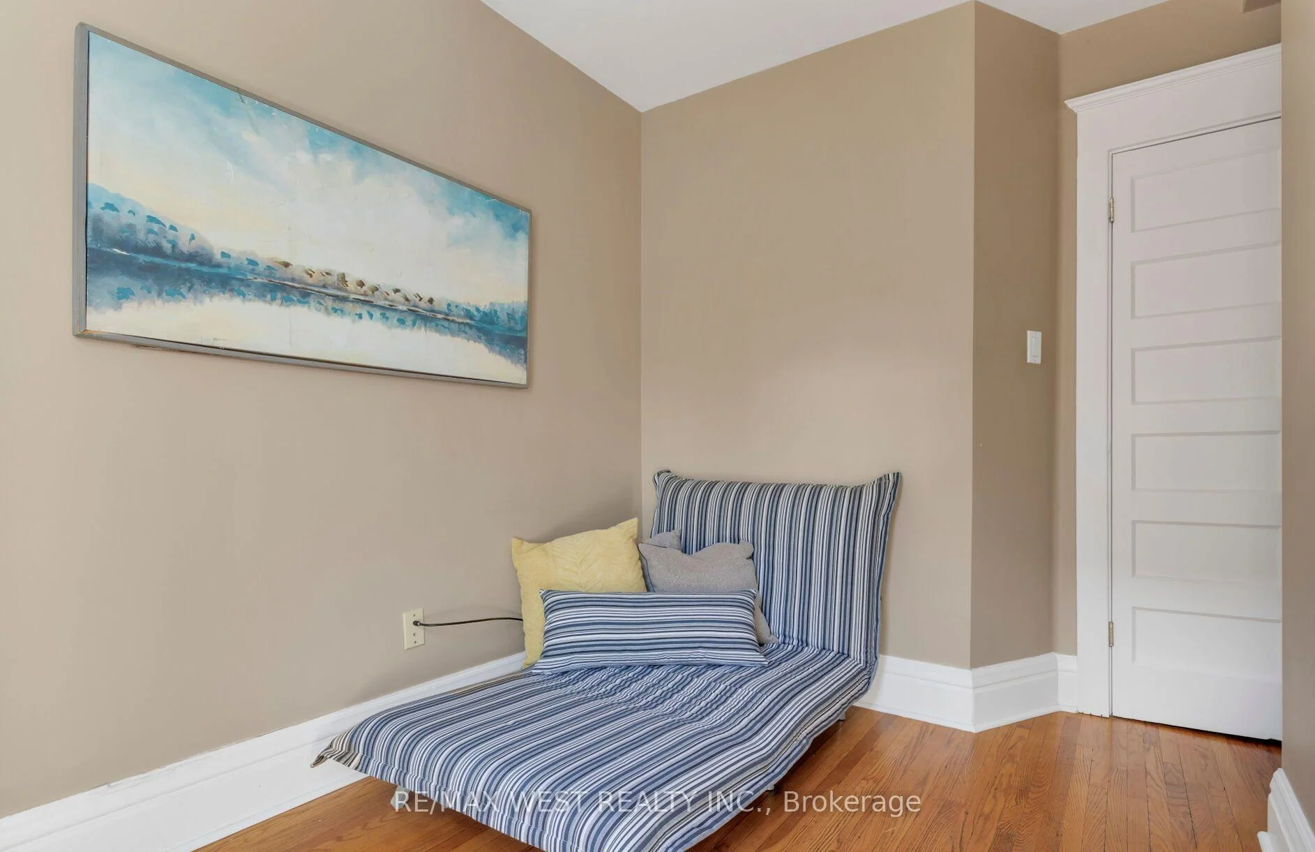Photo 53 of 81 Chelsea Avenue, Toronto, High Park North — HOMEH