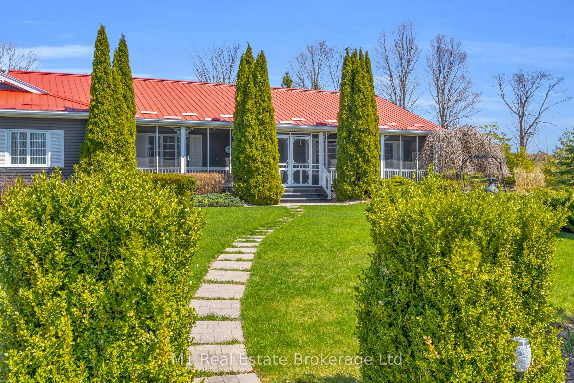 Photo 6 of 2 Joanne Crescent, Minto — HOMEH
