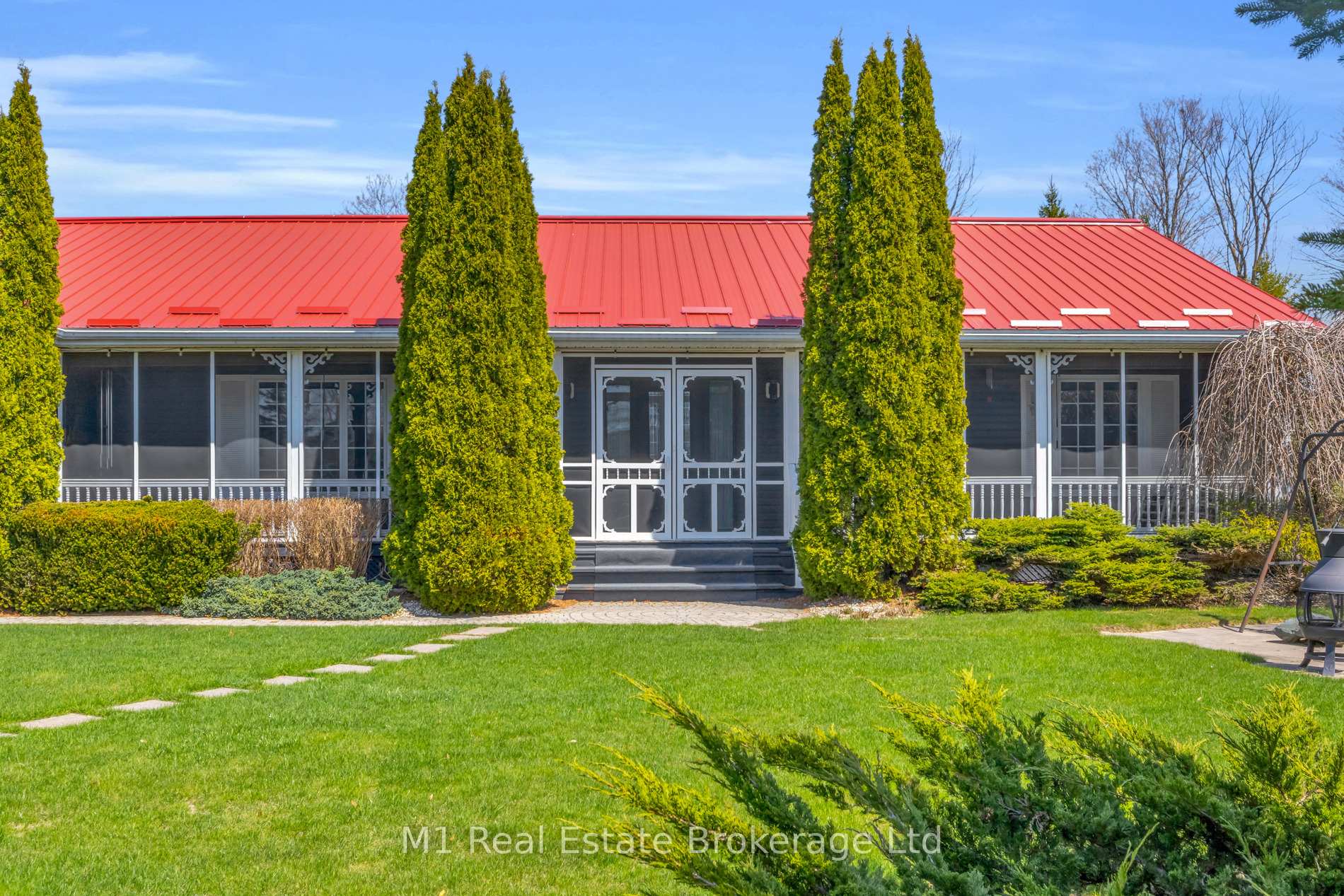 Photo 7 of 2 Joanne Crescent, Minto — HOMEH