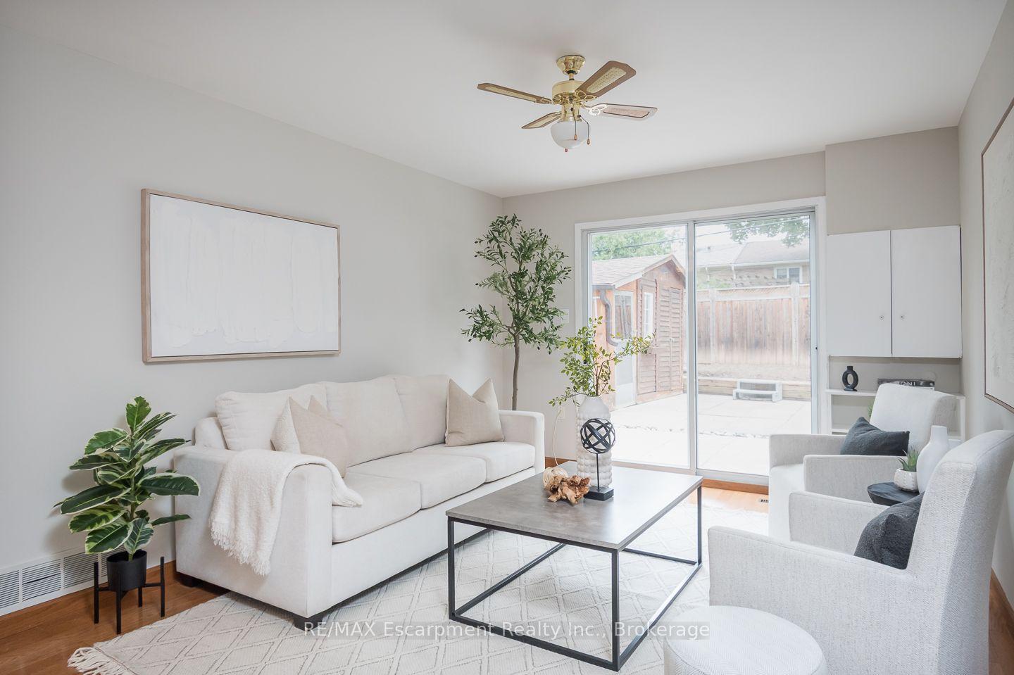 Photo 21 of 1237 Redbank Crescent, Oakville, College Park — HOMEH