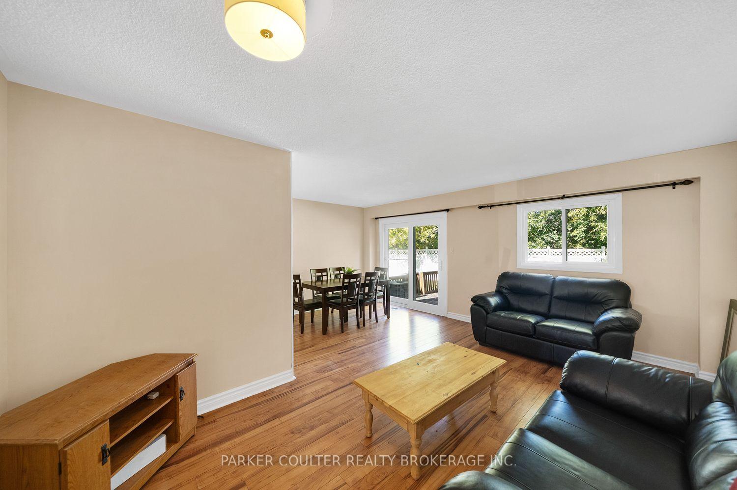 Photo 5 of 204 Beattie Avenue, New Tecumseth, Alliston — HOMEH