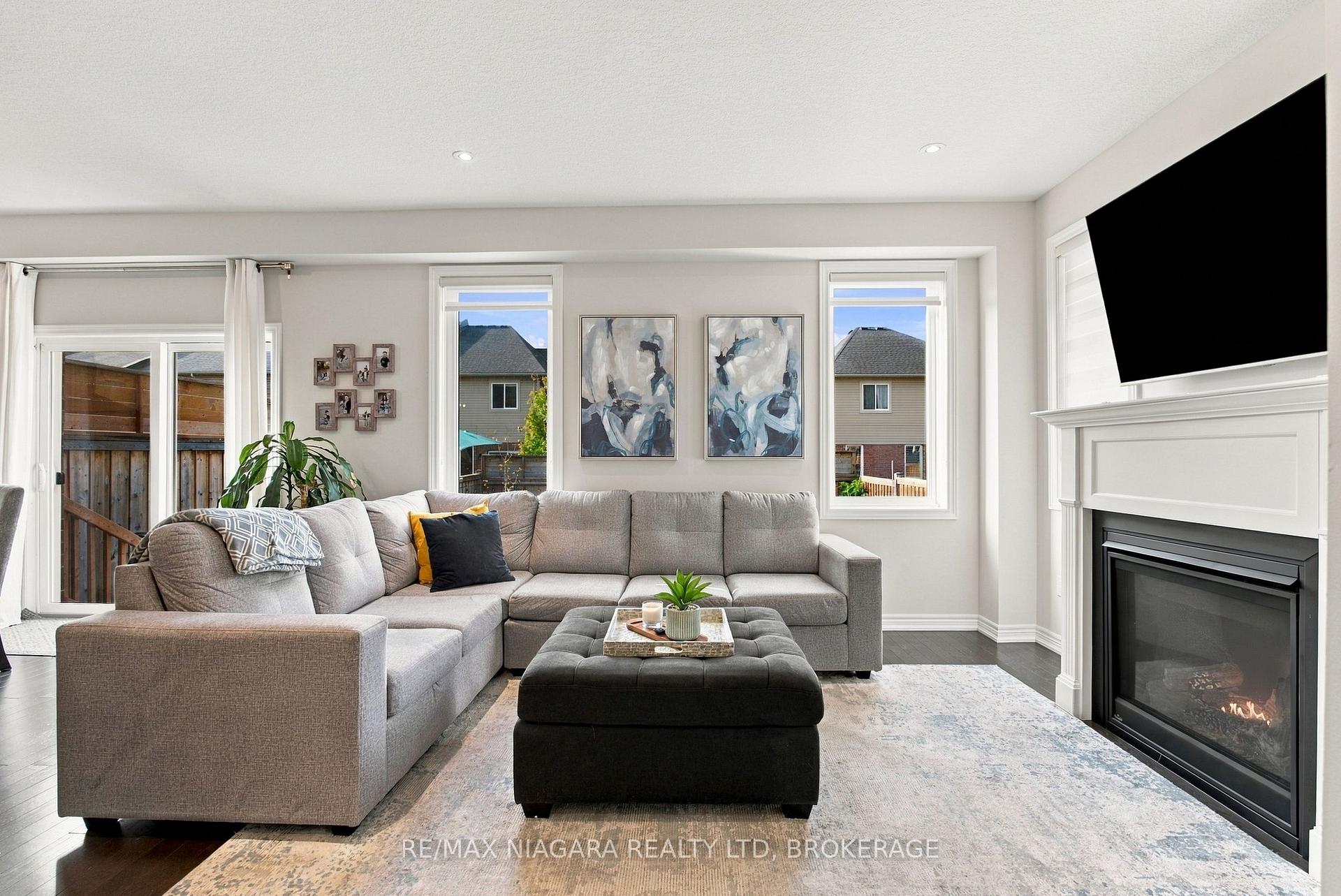 Photo 6 of 46 Pinot Crescent, Hamilton, Fruitland — HOMEH