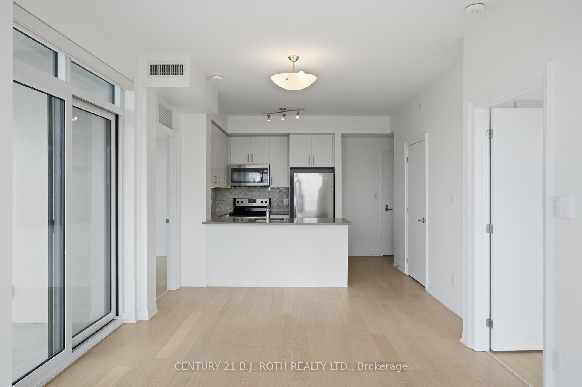 Photo 9 of Unit 611, 111 Worsley Street, Barrie, City Centre — HOMEH