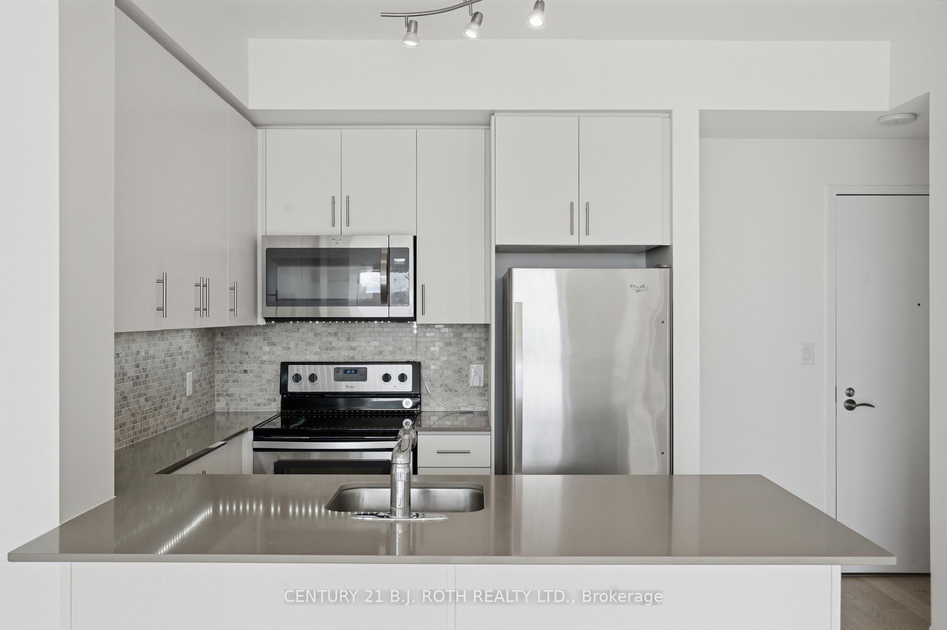 Photo 10 of Unit 611, 111 Worsley Street, Barrie, City Centre — HOMEH