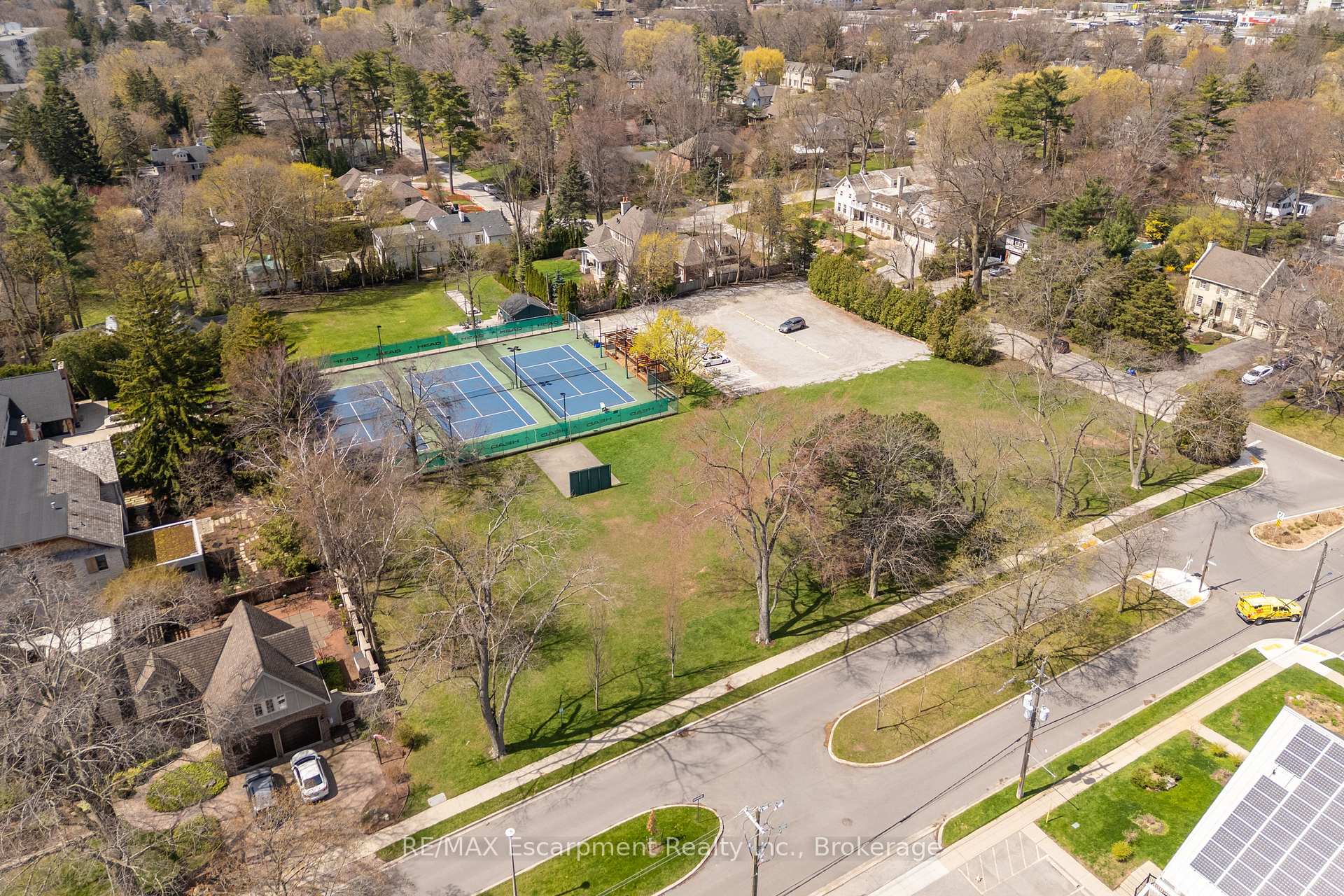 Photo 35 of 3136 Princess Boulevard, Burlington, Roseland — HOMEH