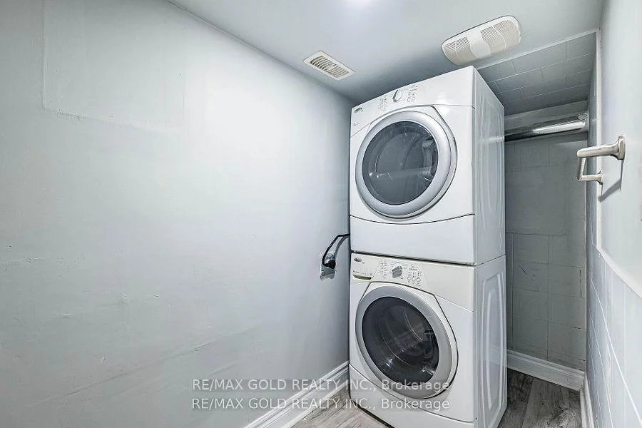 Photo 25 of Unit (Bsmt), 84 Crown Victoria Drive, Brampton, Fletcher's Meadow — HOMEH