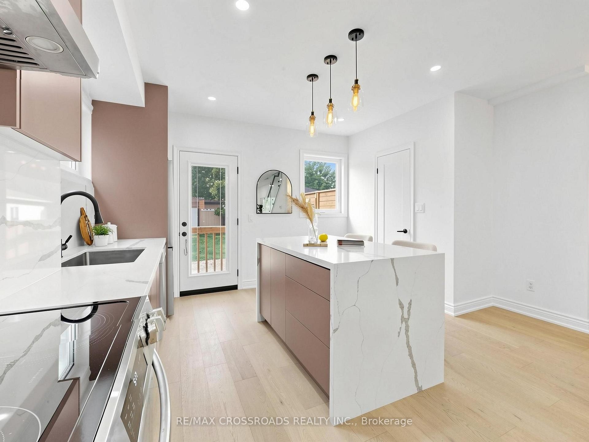 Photo 17 of 548 Glebeholme Boulevard, Toronto, Danforth — HOMEH