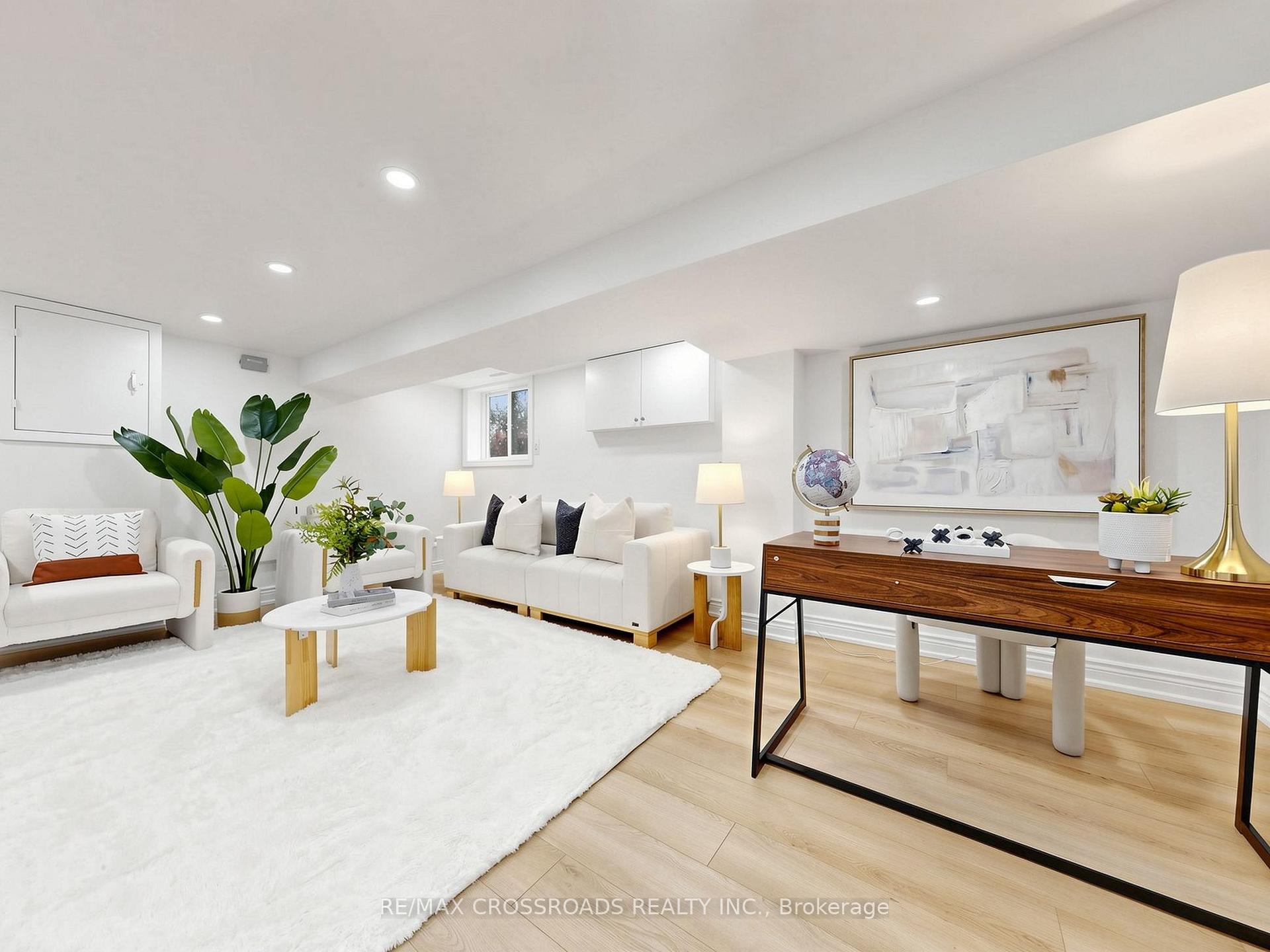 Photo 39 of 548 Glebeholme Boulevard, Toronto, Danforth — HOMEH