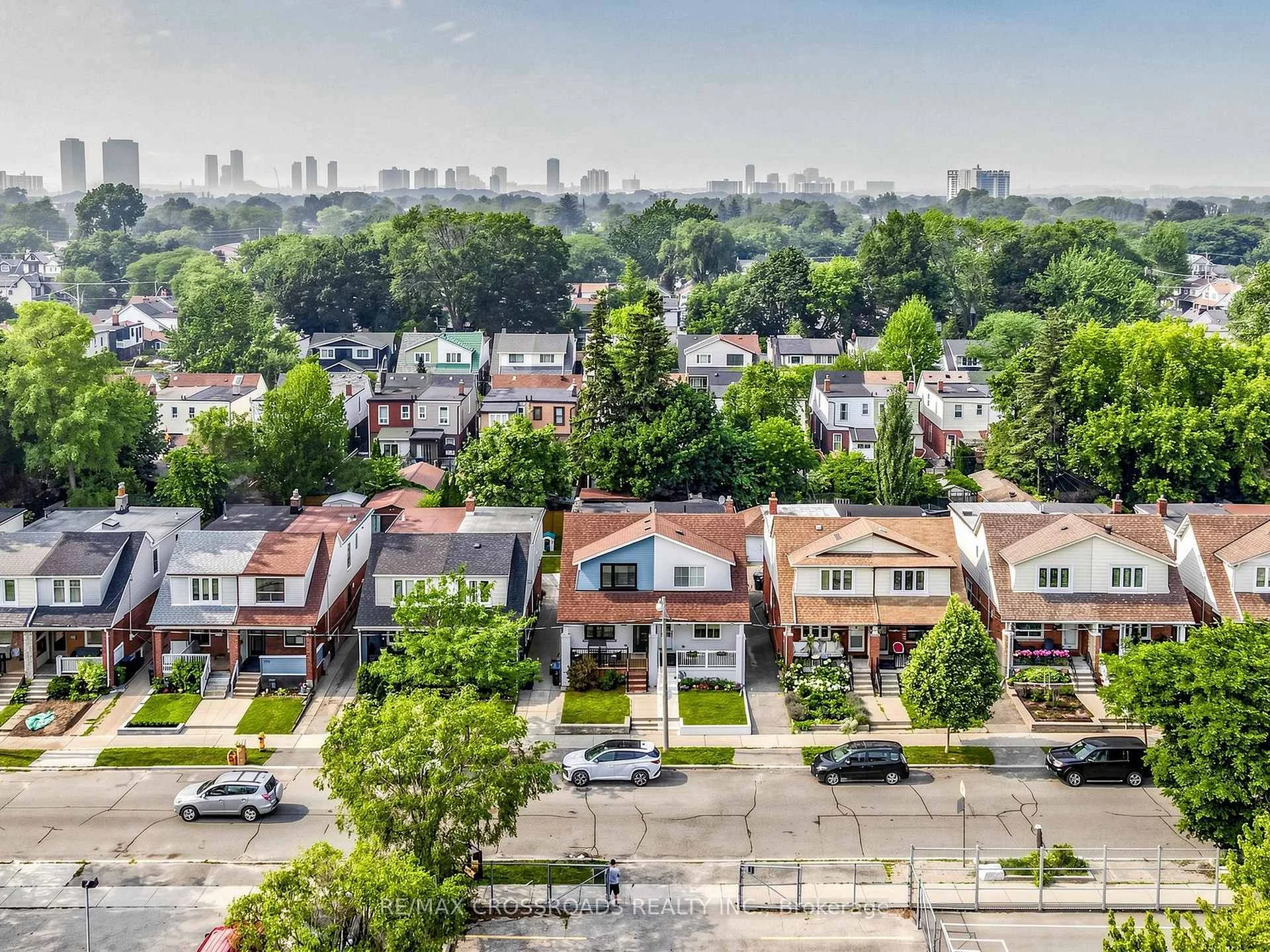 Photo 52 of 548 Glebeholme Boulevard, Toronto, Danforth — HOMEH