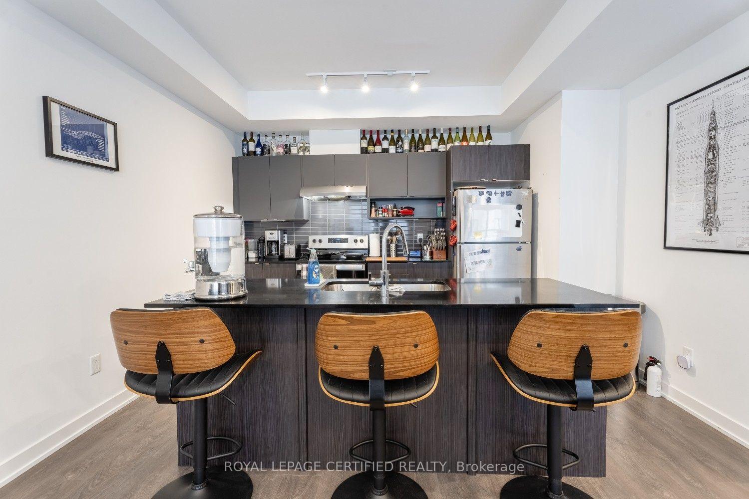 Photo 11 of Unit 45, 1121 Cooke Boulevard, Burlington, LaSalle — HOMEH