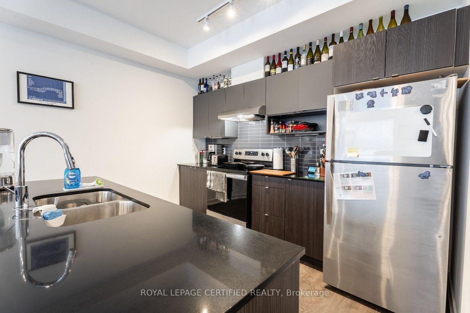 Photo 12 of Unit 45, 1121 Cooke Boulevard, Burlington, LaSalle — HOMEH