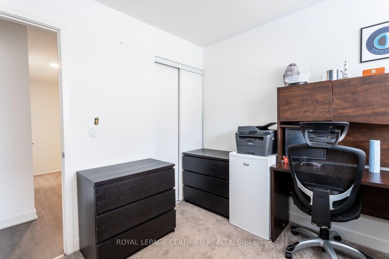 Photo 23 of Unit 45, 1121 Cooke Boulevard, Burlington, LaSalle — HOMEH