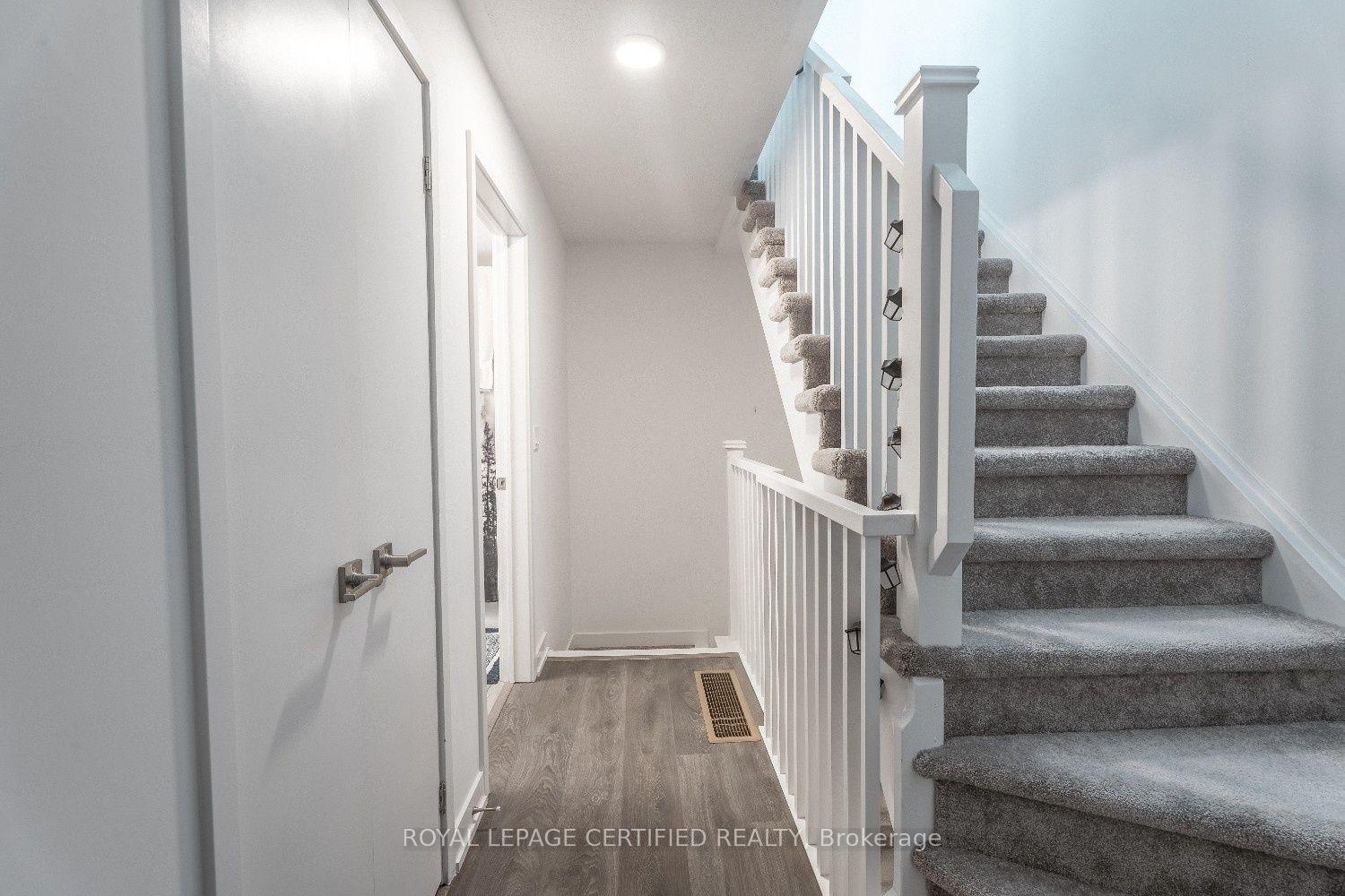 Photo 32 of Unit 45, 1121 Cooke Boulevard, Burlington, LaSalle — HOMEH